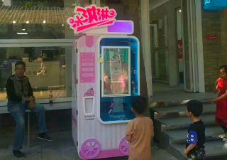 全自動冰淇淋機多場景應用落地，讓科技點亮智慧生活
